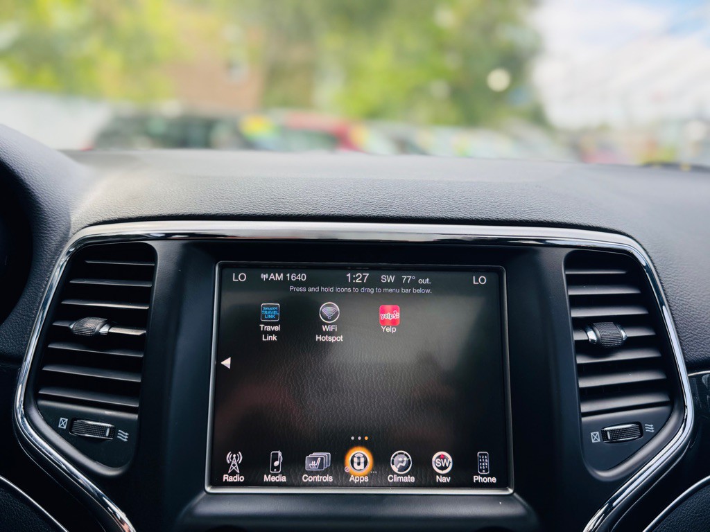 2017 Jeep Grand Cherokee Image 57