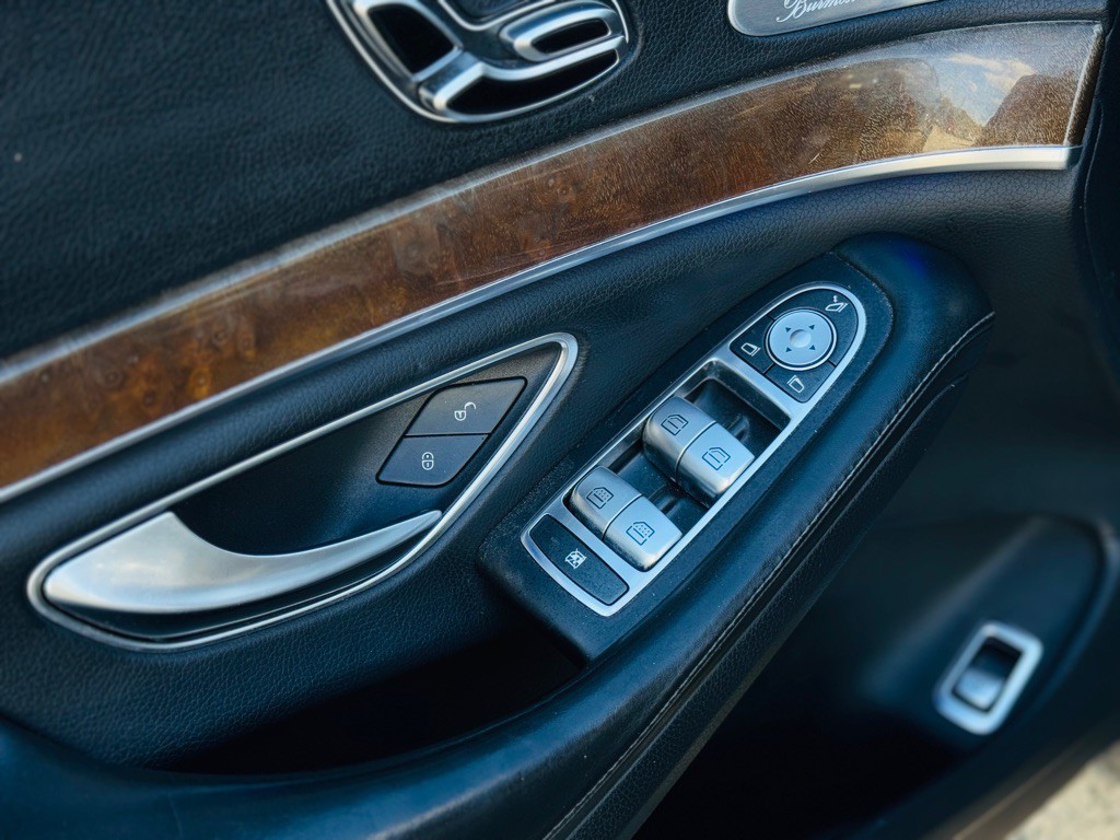 2016 Mercedes-Benz S-Class Image 21