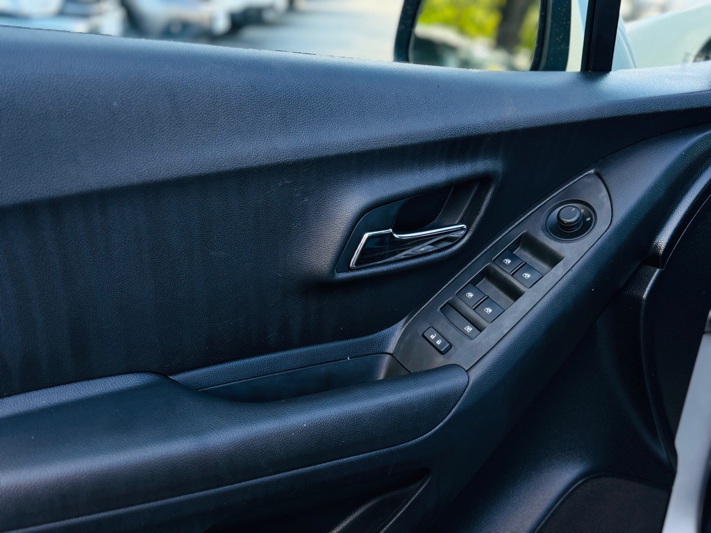 2017 Chevrolet Trax Image 16