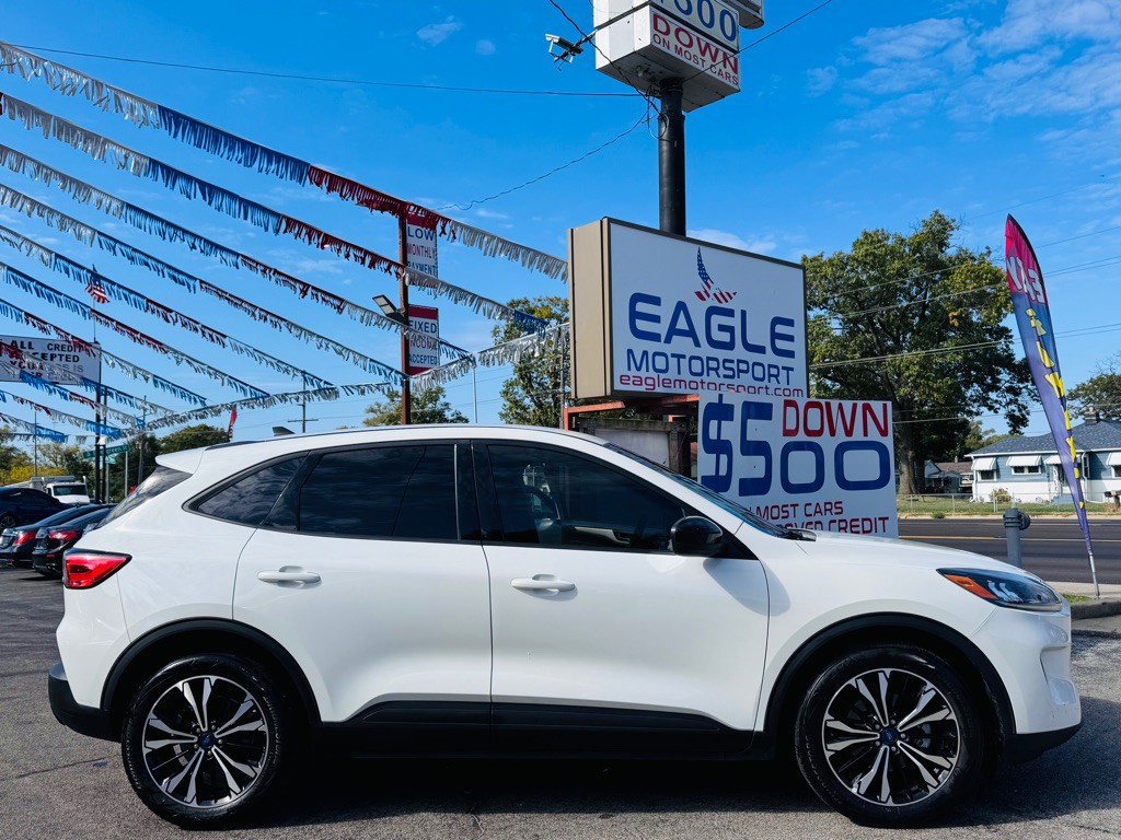 2022 Ford Escape Image 6