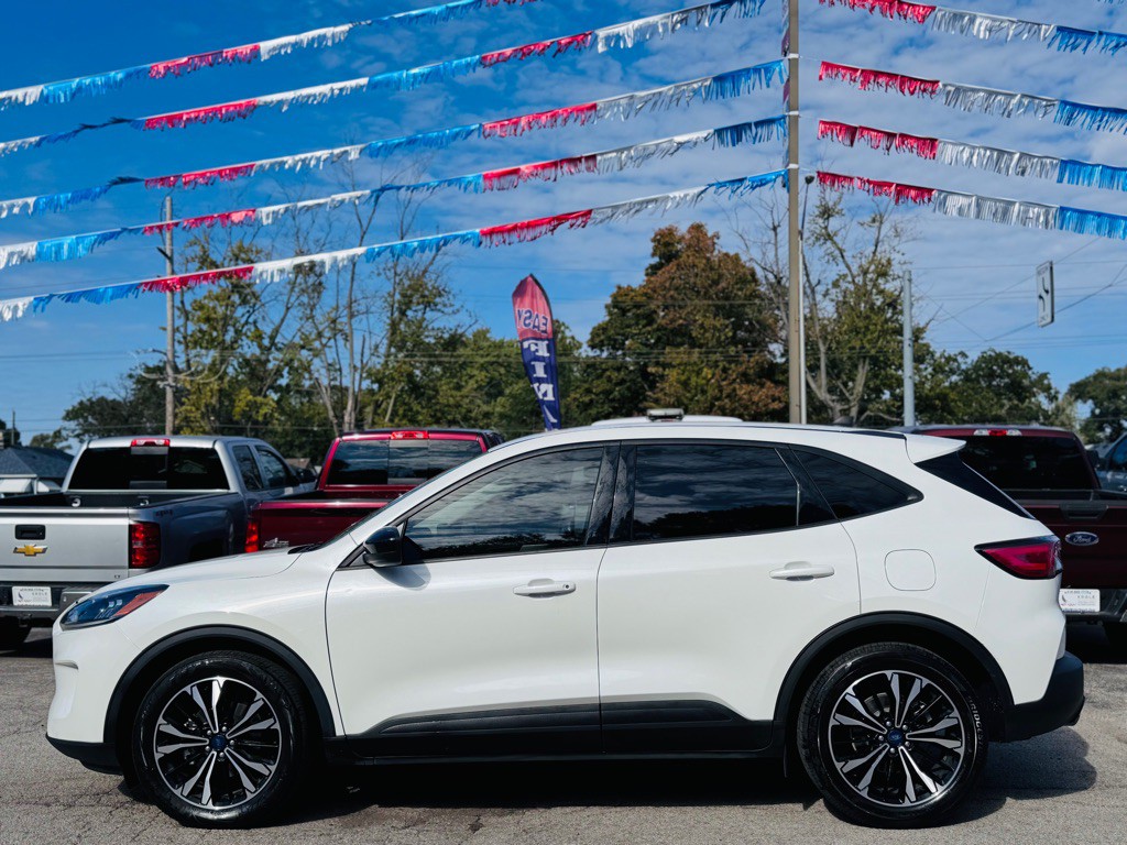 2022 Ford Escape Image 11