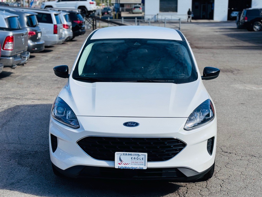 2022 Ford Escape Image 15
