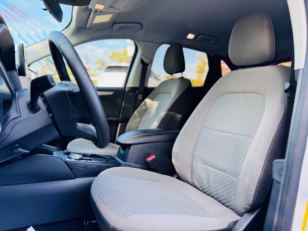 2022 Ford Escape Image 22