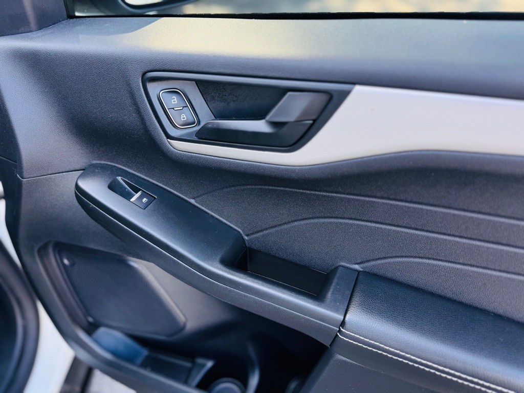 2022 Ford Escape Image 23