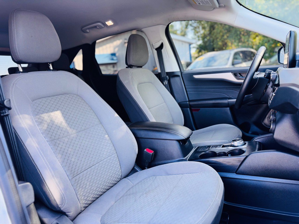 2022 Ford Escape Image 26