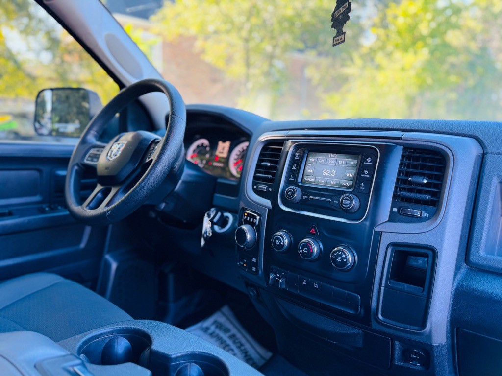2015 RAM 1500 Image 25