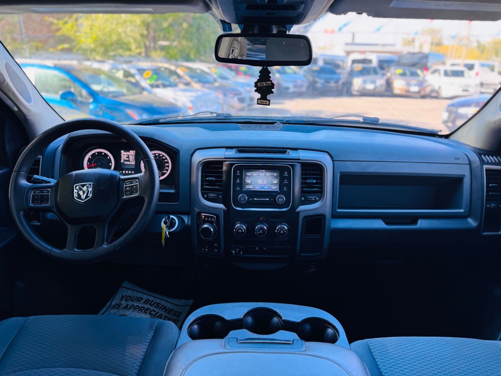 2015 RAM 1500 Image 27