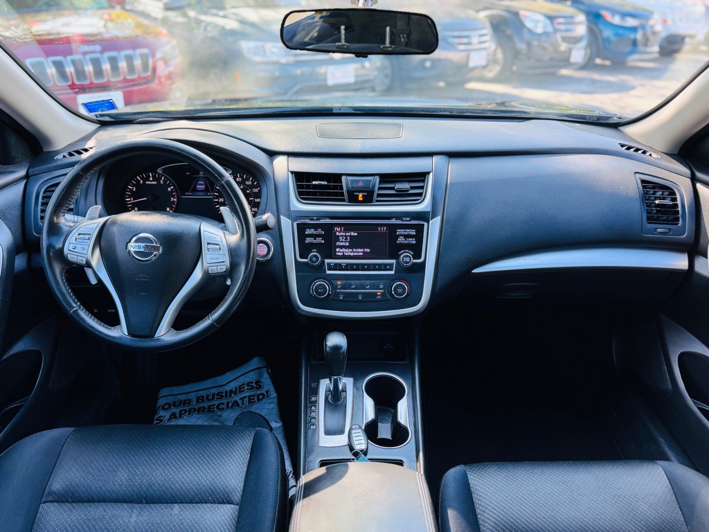 2017 Nissan Altima Image 23