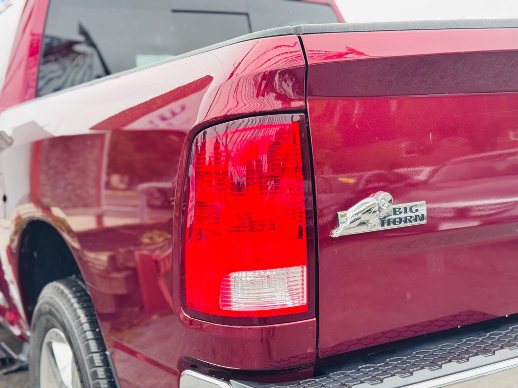 2017 RAM 1500 Image 9