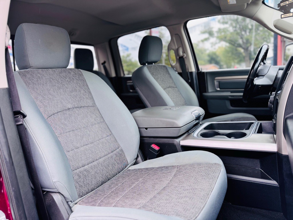 2017 RAM 1500 Image 25