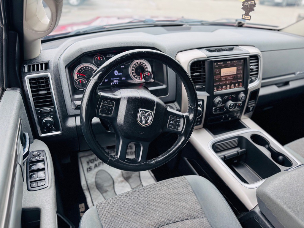 2017 RAM 1500 Image 29