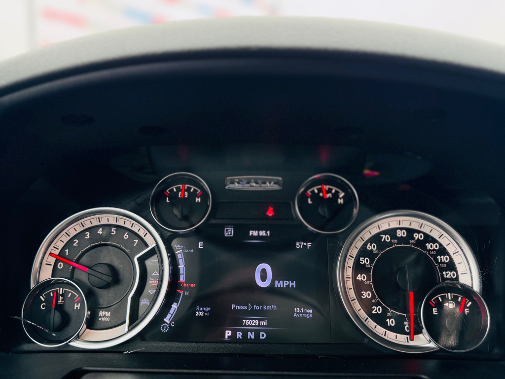 2017 RAM 1500 Image 34
