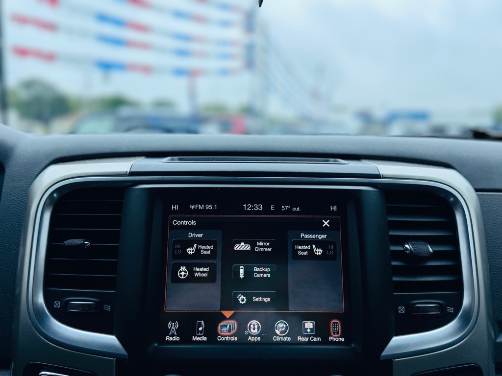 2017 RAM 1500 Image 37