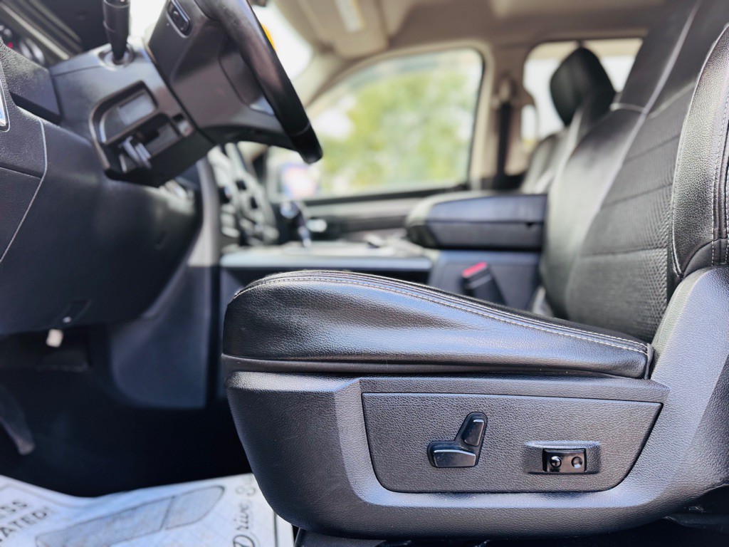 2013 RAM 1500 Image 18