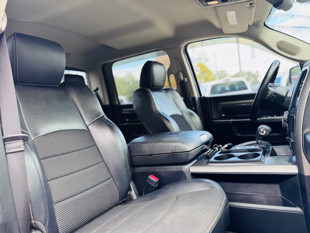 2013 RAM 1500 Image 23