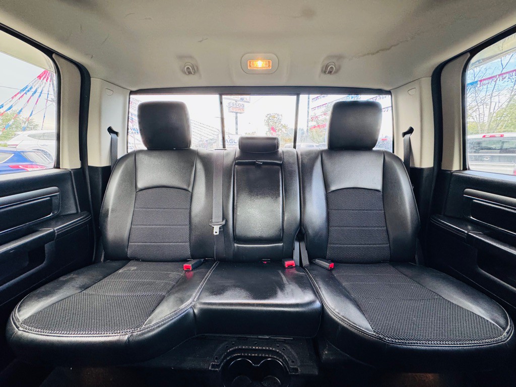 2013 RAM 1500 Image 24