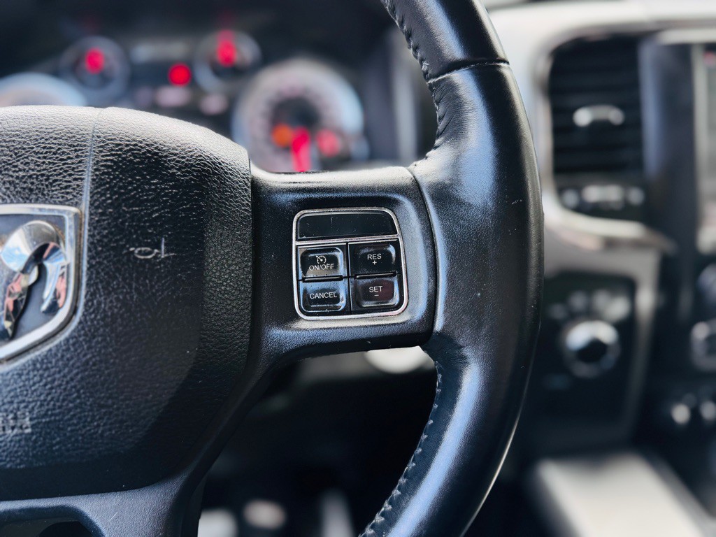 2013 RAM 1500 Image 32