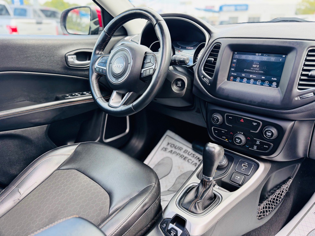 2018 Jeep Compass Image 24