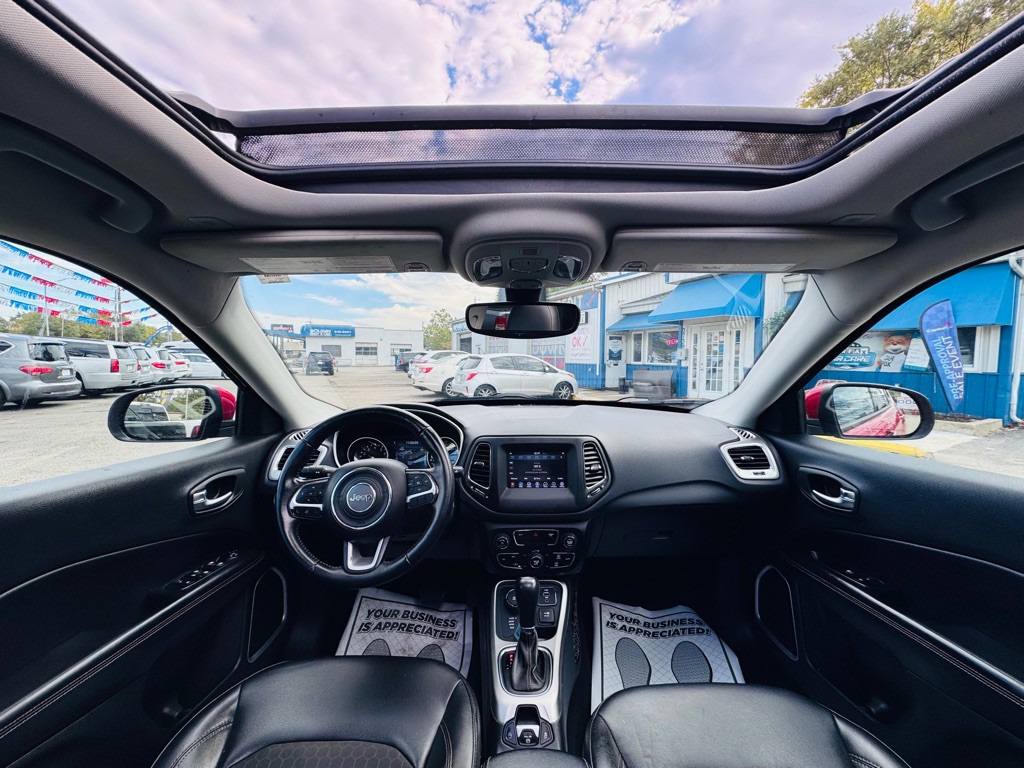 2018 Jeep Compass Image 28