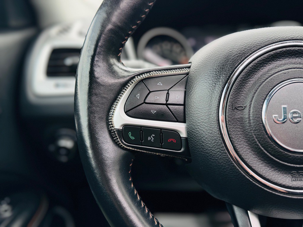 2018 Jeep Compass Image 34