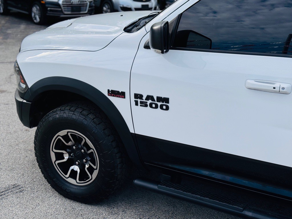 2015 RAM 1500 Image 23