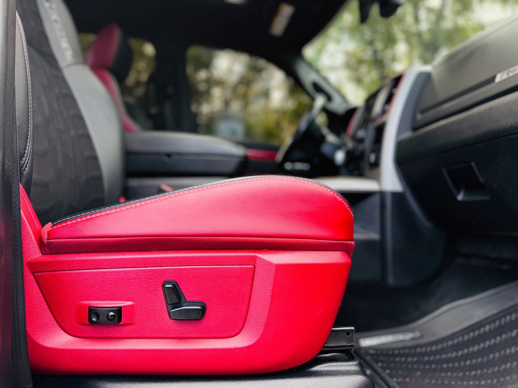 2015 RAM 1500 Image 43