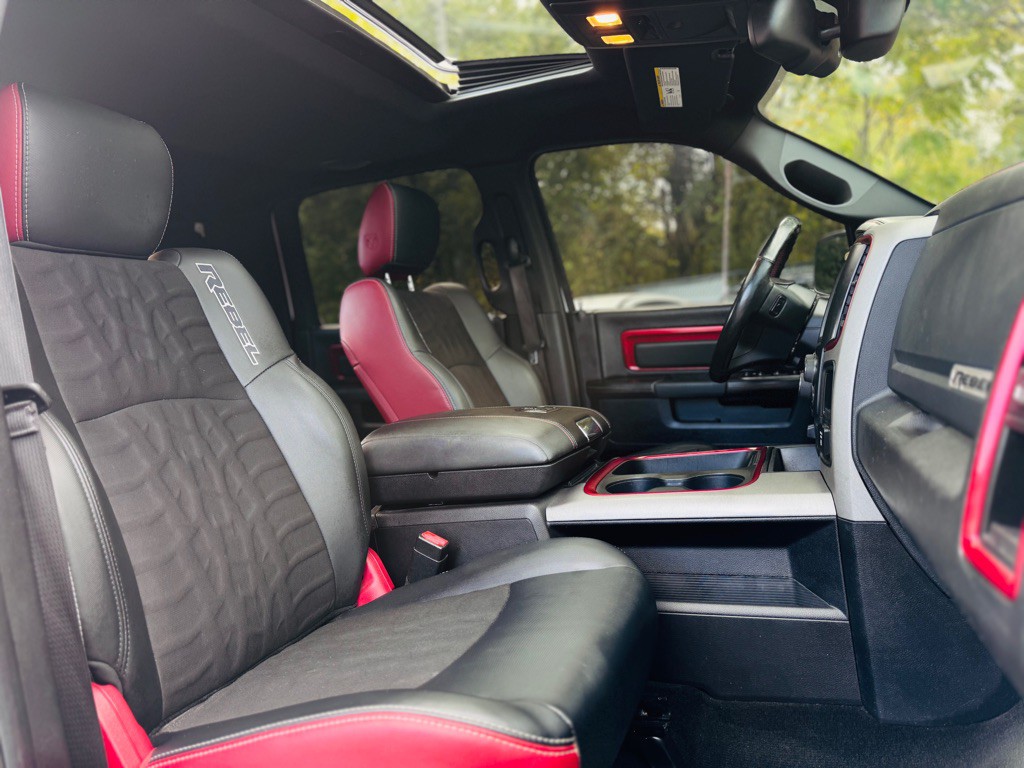 2015 RAM 1500 Image 44