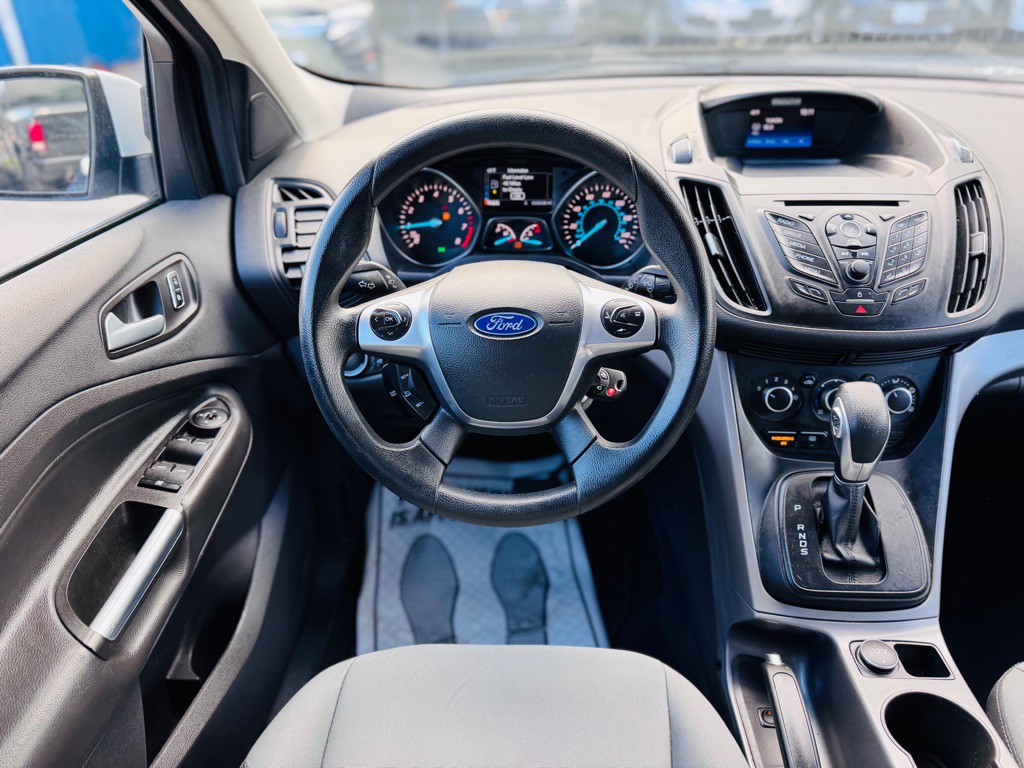 2016 Ford Escape Image 25