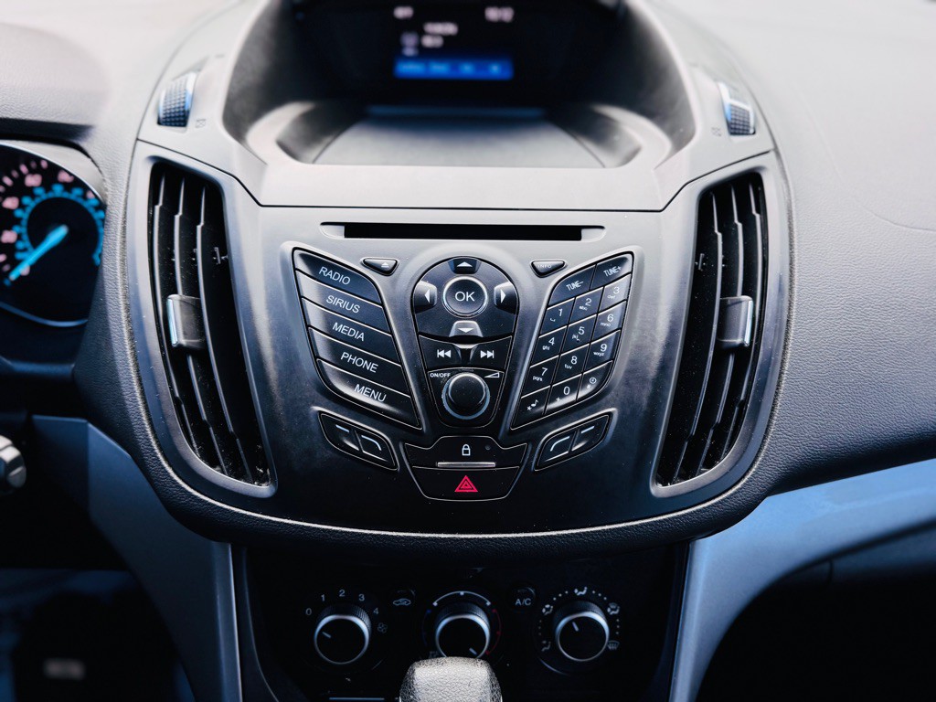 2016 Ford Escape Image 33