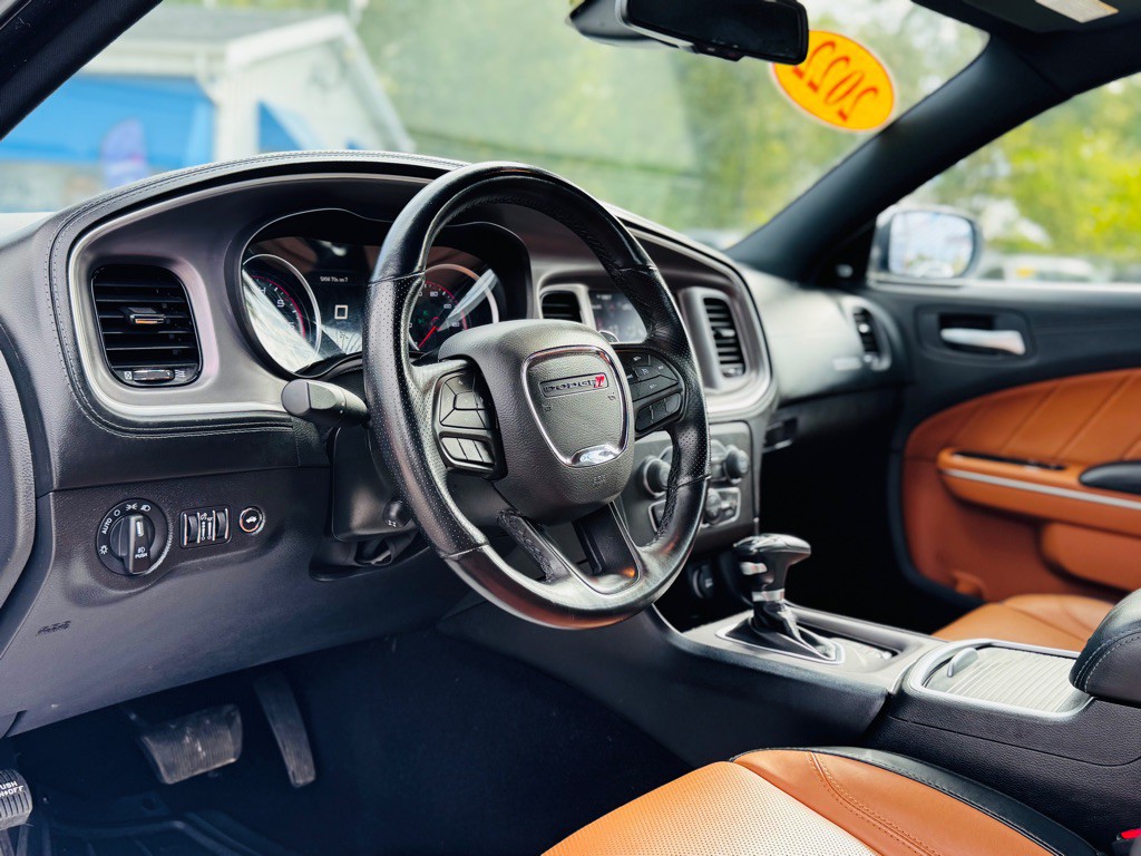 2022 Dodge Charger Image 23