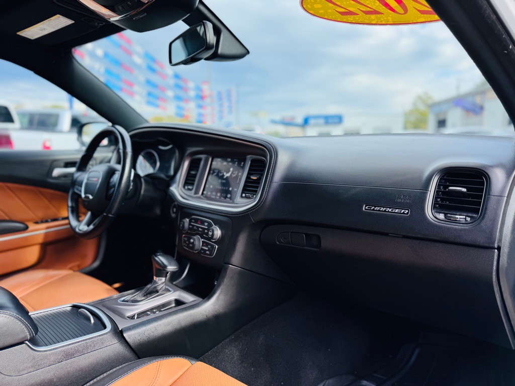 2022 Dodge Charger Image 30
