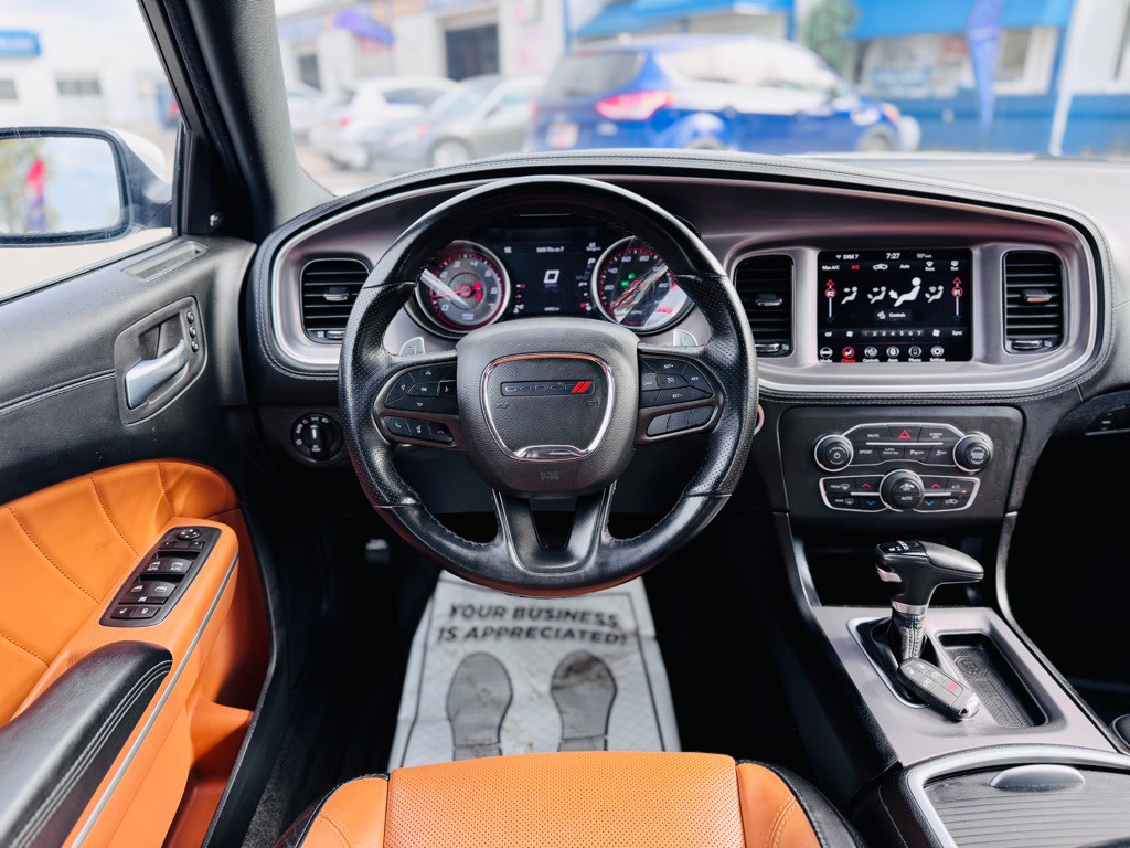 2022 Dodge Charger Image 39