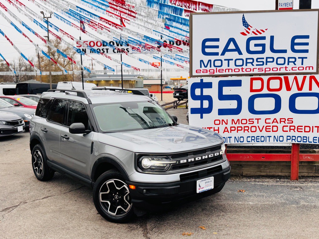 2022 Ford Bronco Image 2