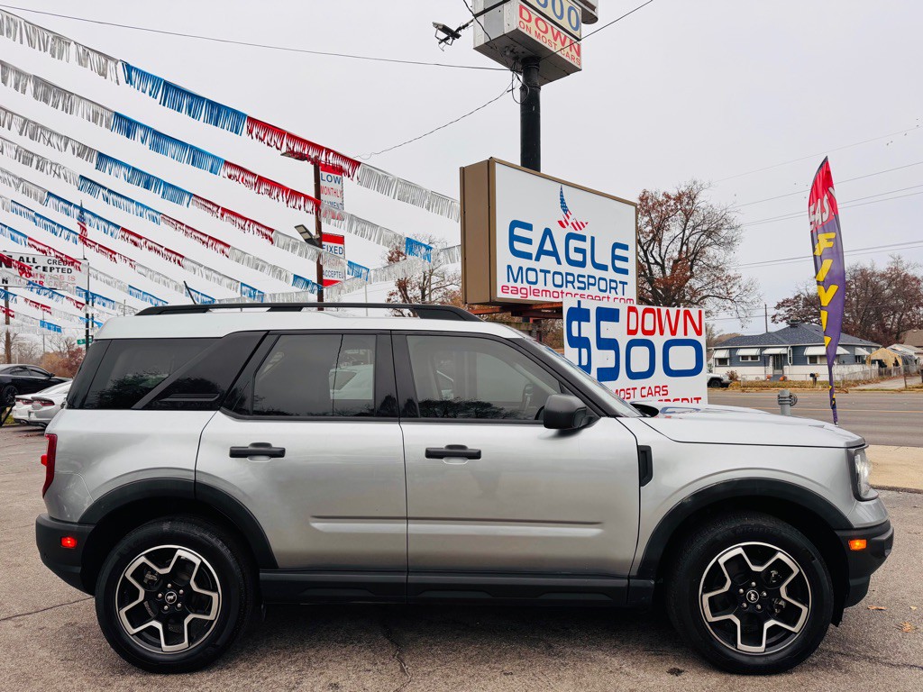 2022 Ford Bronco Image 6