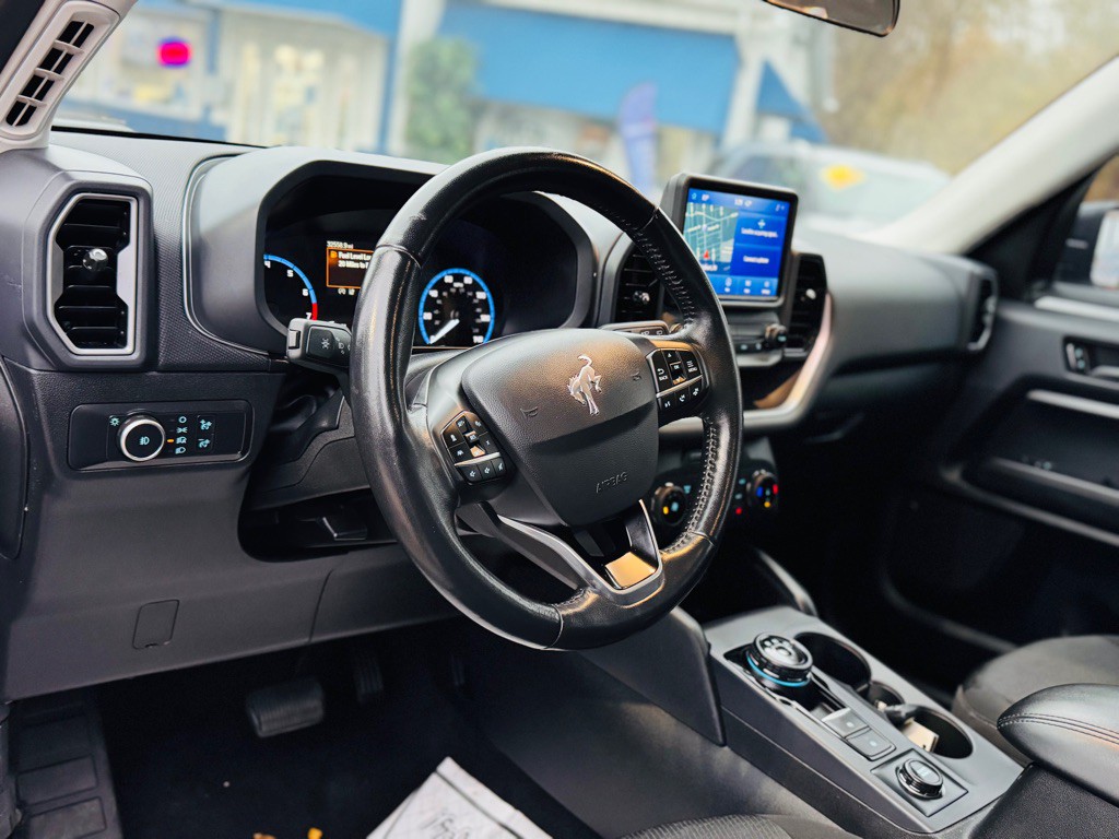 2022 Ford Bronco Image 17