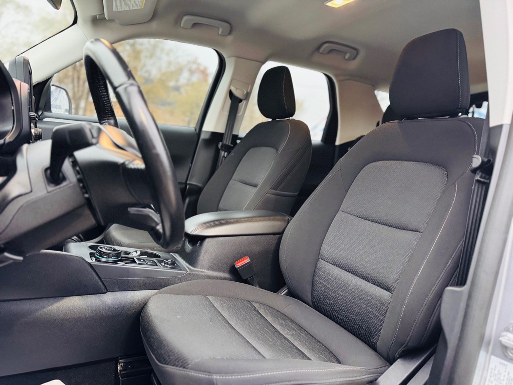 2022 Ford Bronco Image 18