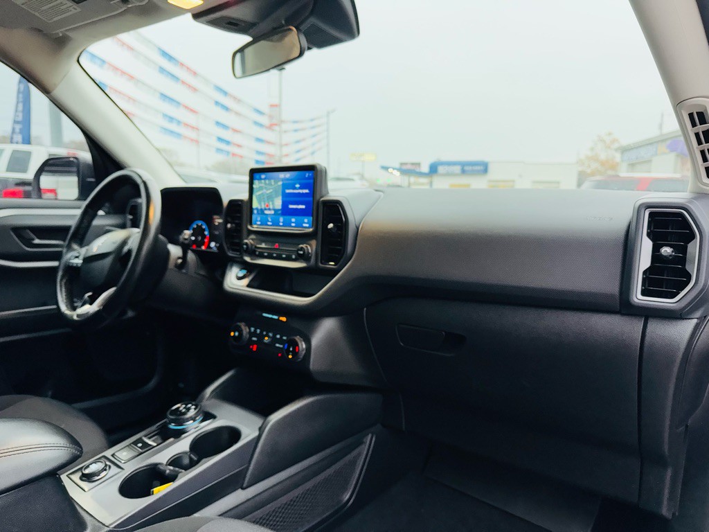 2022 Ford Bronco Image 20