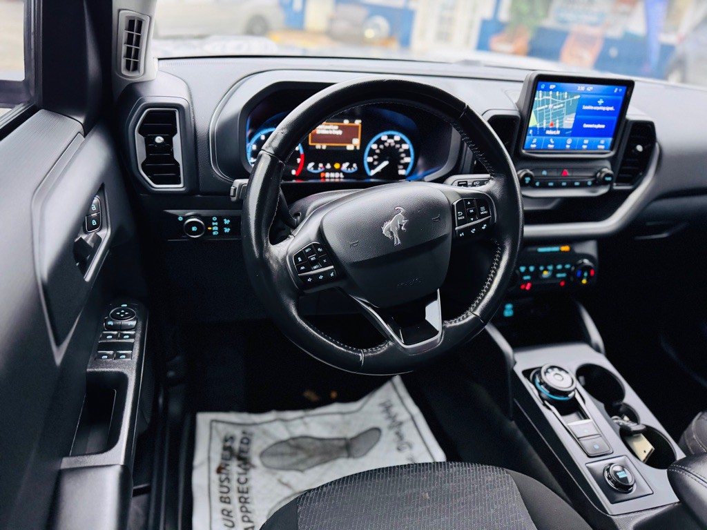 2022 Ford Bronco Image 24