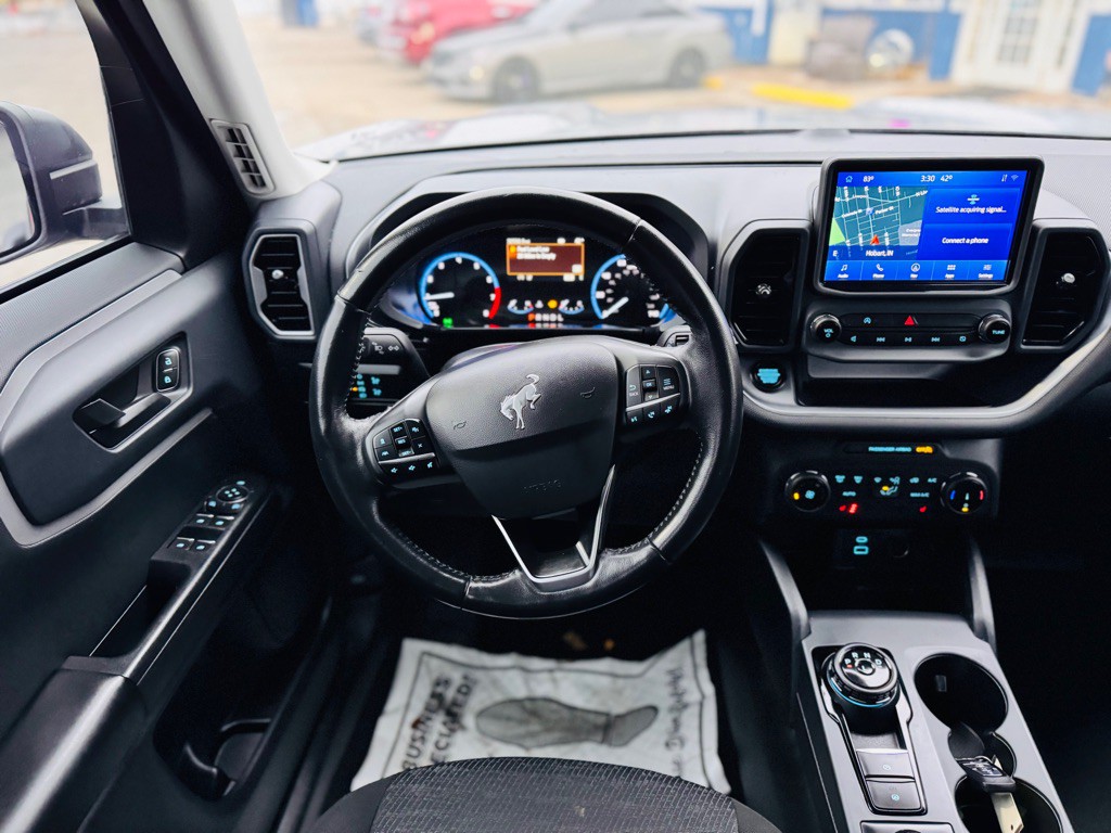 2022 Ford Bronco Image 25