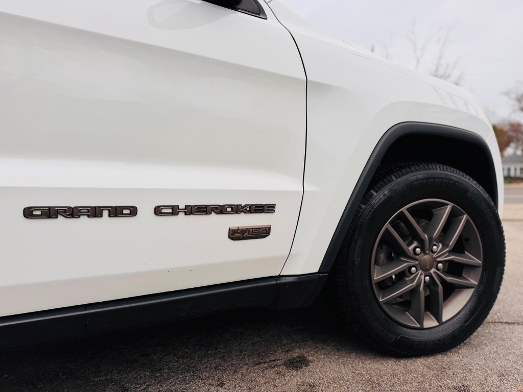 2016 Jeep Grand Cherokee Image 6