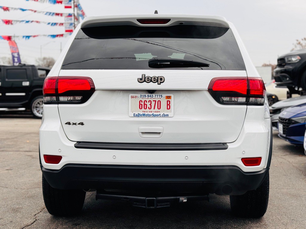 2016 Jeep Grand Cherokee Image 9