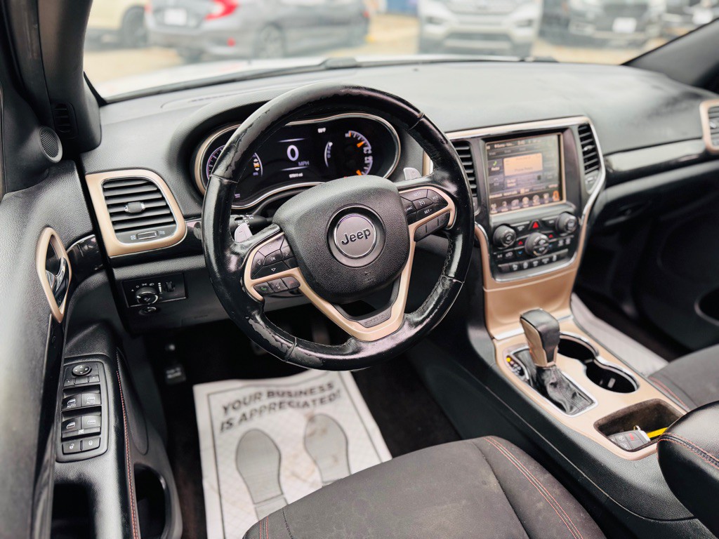 2016 Jeep Grand Cherokee Image 29