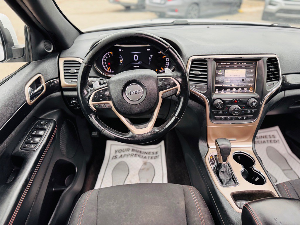 2016 Jeep Grand Cherokee Image 30