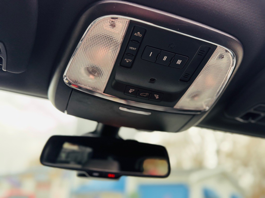 2016 Jeep Grand Cherokee Image 36