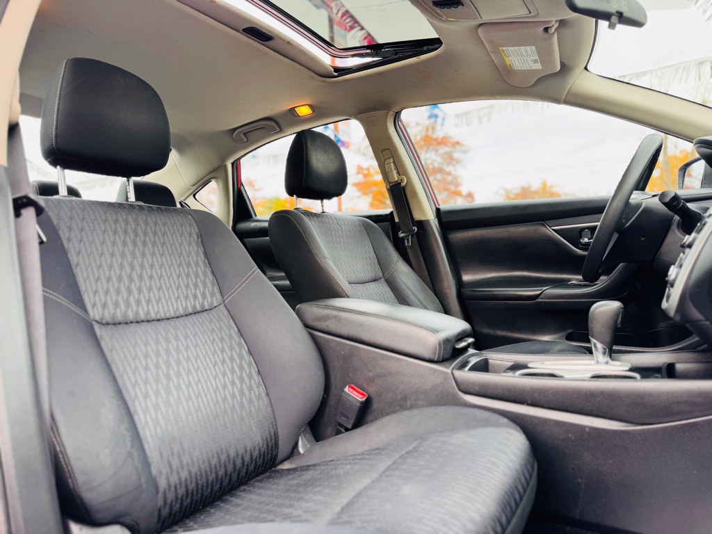 2018 Nissan Altima Image 22