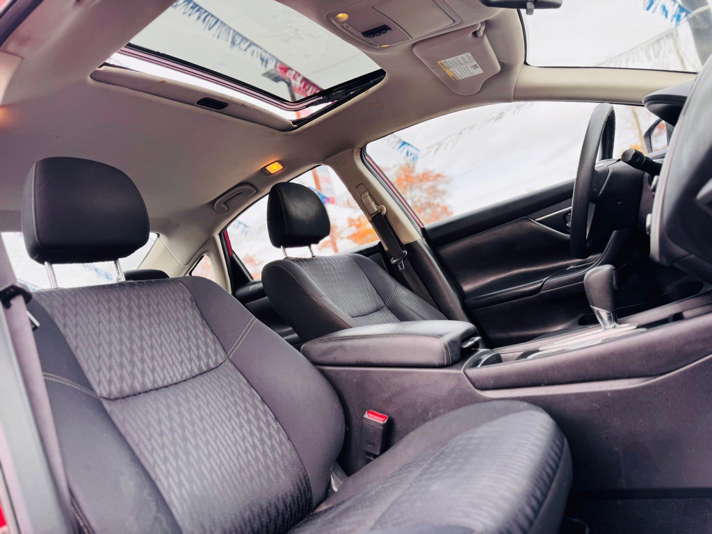 2018 Nissan Altima Image 23