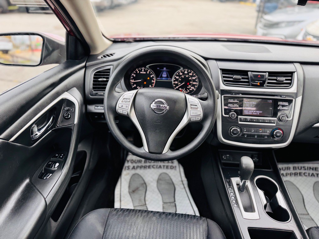 2018 Nissan Altima Image 26