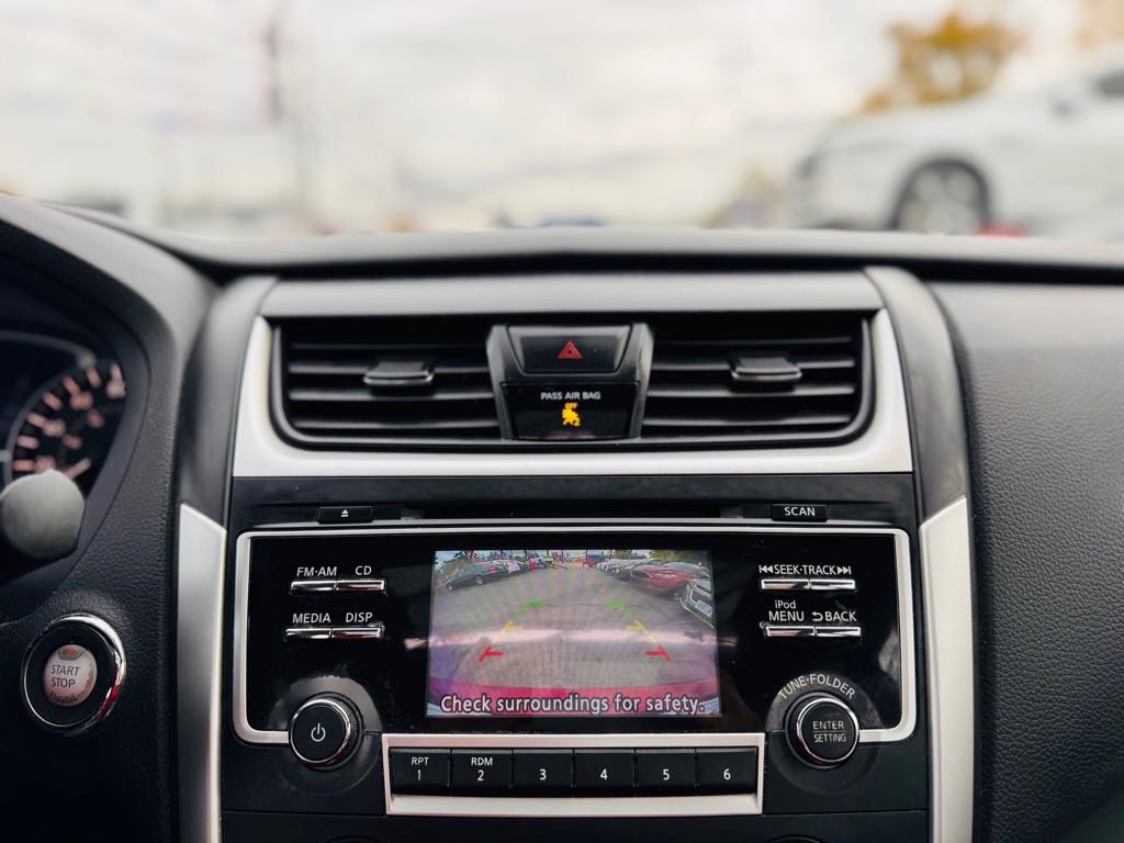 2018 Nissan Altima Image 33