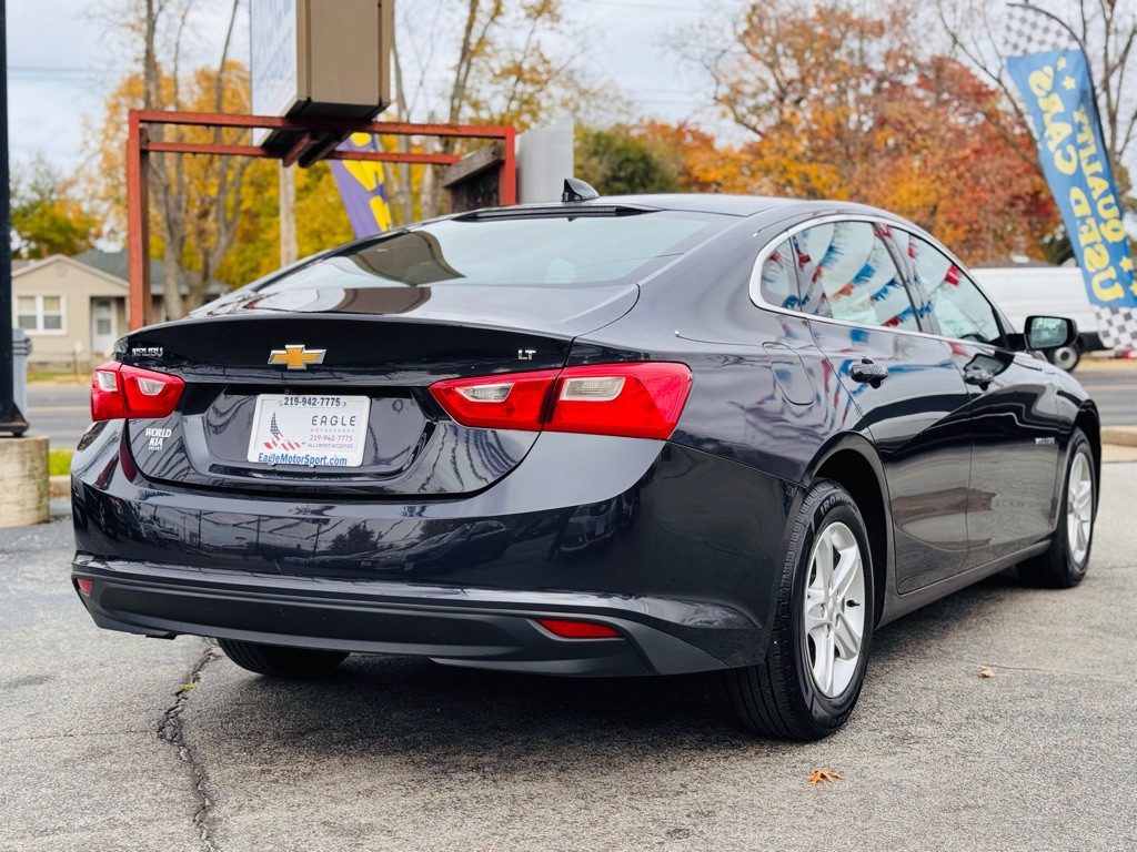 2023 Chevrolet Malibu Image 7