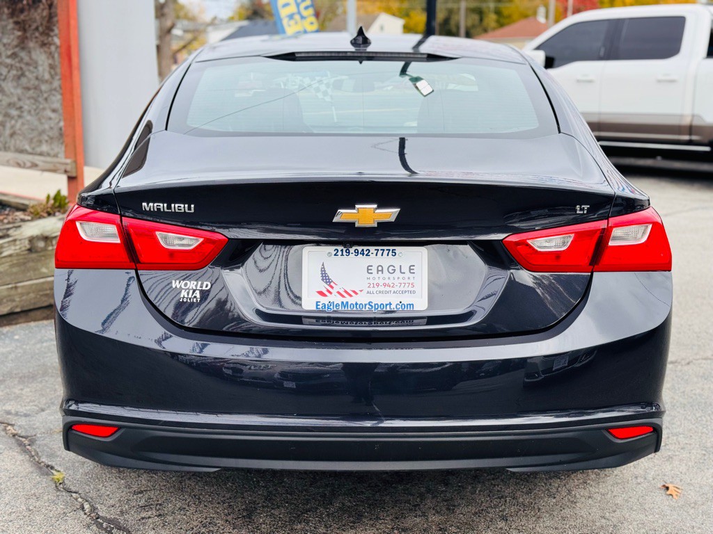 2023 Chevrolet Malibu Image 8